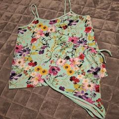 5 pairs of pajamas