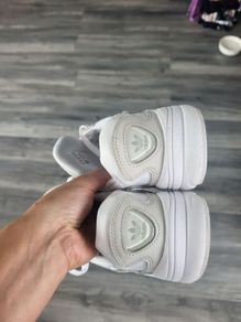 adidas shoes size 39.5 uk 6