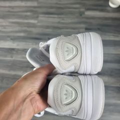 adidas shoes size 39.5 uk 6