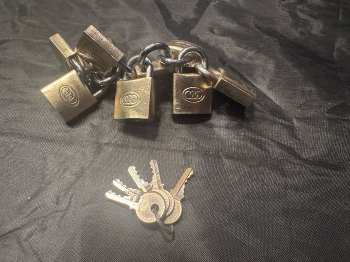 Padlocks on same Key x9