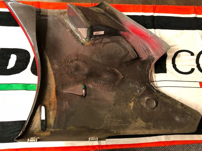 Ducati 916s Carbon Fibre Left panel