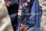 Leggings size small