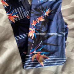 Leggings size small