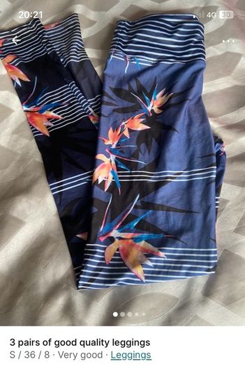 Leggings size small