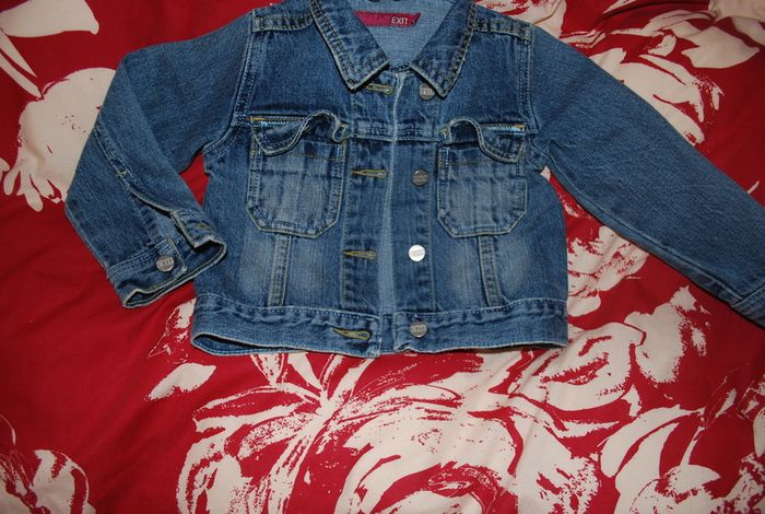 Tommy Hilfiger jeans for 18 months baby to 2-3 years.