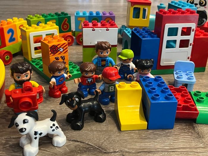 Duplo mixed set - train with number blocks, vehicles, animals, people