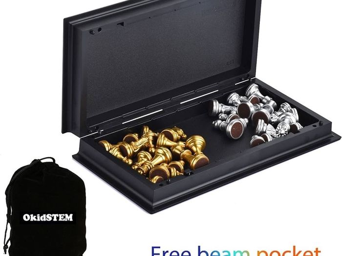 FREE P&P Magnetic Travel Chess Set with Folding Games Board and 2 Extra Queens & Storage Bag for Kids and Adults (Gold & Silver)