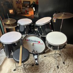 Full Drum Kit with stool and Drumsticks