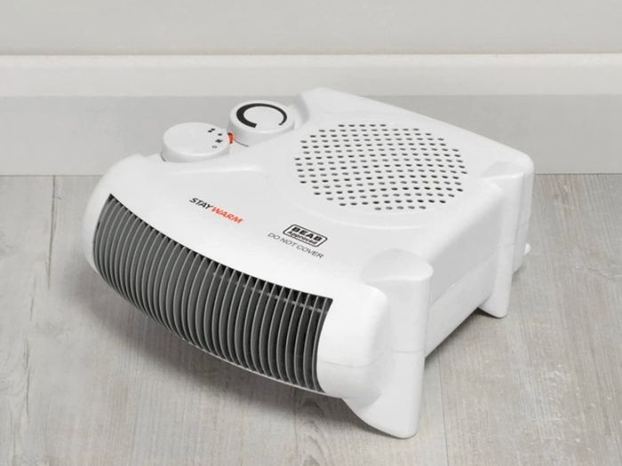 2000w Upright and Flatbed Fan Heater with 2 Heat Settings / Cool Blow Fan / Variable Thermostat / Frost Watch / Overheat Protection / BEAB and GS Safety Approved (FREE POSTAGE)
