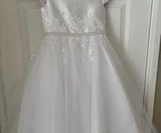 Isabella Communion Dress Excellent condition