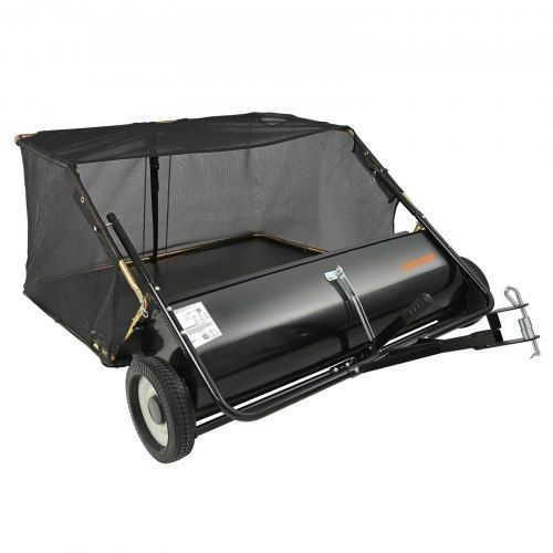 Tow Behind Lawn Sweeper, 111.7 cm Pull Behind Lawn Sweeper, 25 cu. ft Large Capacity Leaf & Grass Collector, Heavy Duty Garden Sweeper with Adjustable Sweeping Height for Yard, Lawn, Farm
