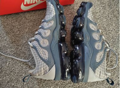 NIKE Air Vapormax Plus Mens Trainers