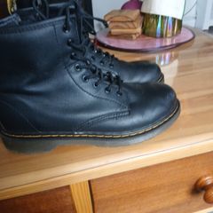 Girls size 3  Doc Martins