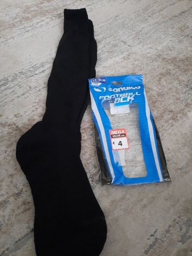 sondico football socks, size 1-6