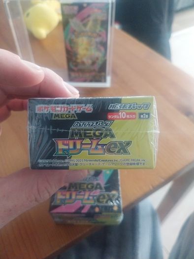 Japanese pokemon booster box