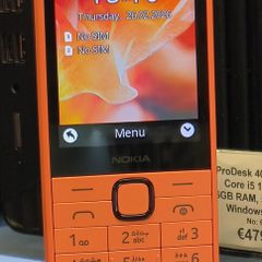 Nokia 215 4G TA-1613 Dual SIM Phone SimFree Unlocked, 2.4-Inch Size, Peach/ Used