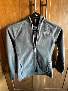 Girls North Face fleece hoodie MEDIUM