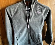 Girls North Face fleece hoodie MEDIUM