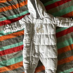 Baby winter suit size 0-3 months
