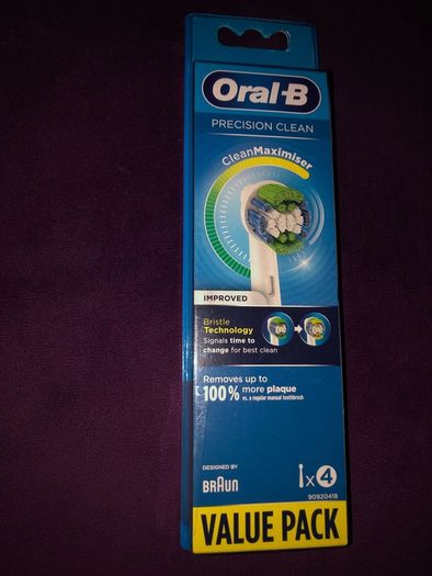 Oral B Braun brush heads precision clean brand new