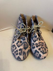 Leopardskin ankle boots
