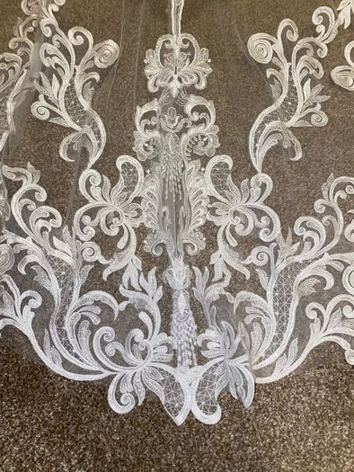 Wedding dress immaculate condition