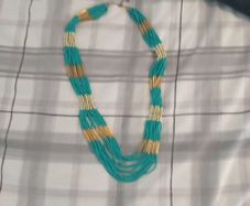 Turquoise beaded necklace