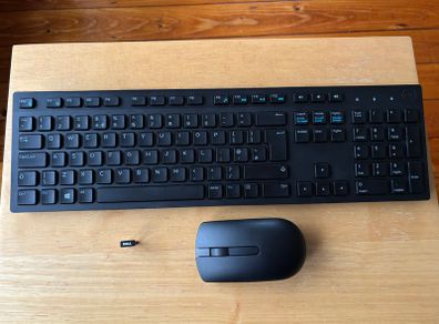 Wireless Keyboard & Mouse