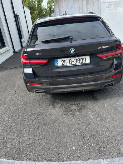 BMW 5-Series 2021