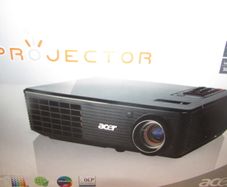 Acer Home and Office DLP Projector