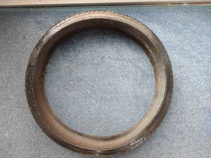 bike tire 20x2.10