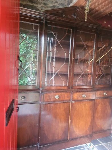 Display Cabinet
