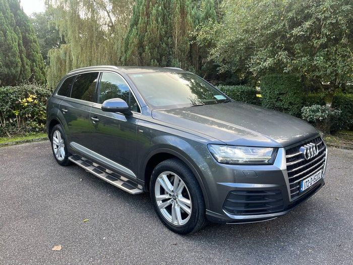 Audi Q7 3.0tdi 272 Q TIP S Line 4D 7 seater