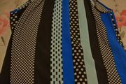 woman's top nice and dressy like new medium size