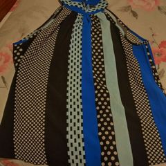 woman's top nice and dressy like new medium size