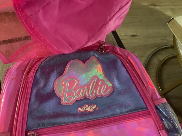 Smiggle bag