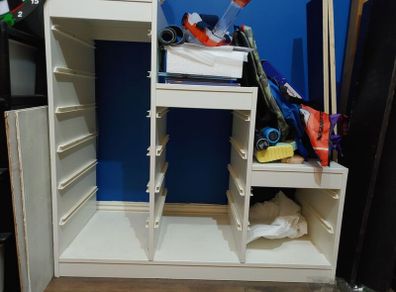 Storage shelf