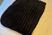 Black faux Fur Blanket