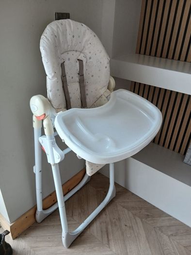 highchair