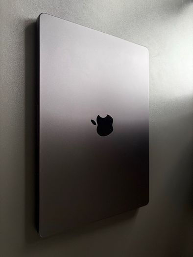 MacBook Pro 14 inch M3 Pro 18GB 512GB Space Black