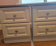 2 lockers and 2 single bed
