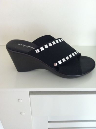 Ladies Black & Silver Italian NR Rapisardi Wedge Sandals Size 35. Would fit size UK 3/4
