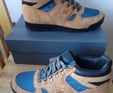 New Balance Rainier Tan Teal Boots - New in Box - UK 9/EU 43