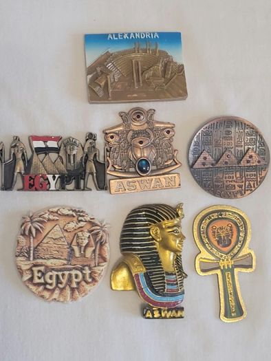 Travel Magnet BUNDLE. 30 Magnets + 1 USA Sticker