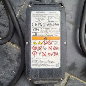 EV charger toyota lexus genuine