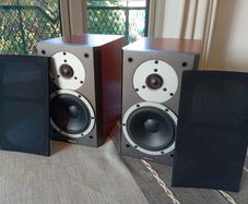Dynauadio EXITE X12 Speakers NM audiophile quality book-shelf