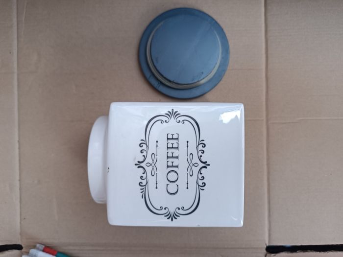 Coffee holder