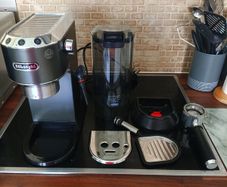 Delonghi Coffee Machine EC685