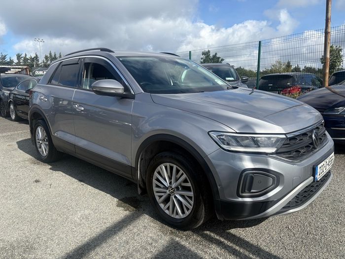 2023 Volkswagen T-Roc 2.0TDI 2 Seat Commercial