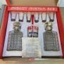 Vintage Kitsch Embassy Cocktail bar gift set c1960 NOS Image 3